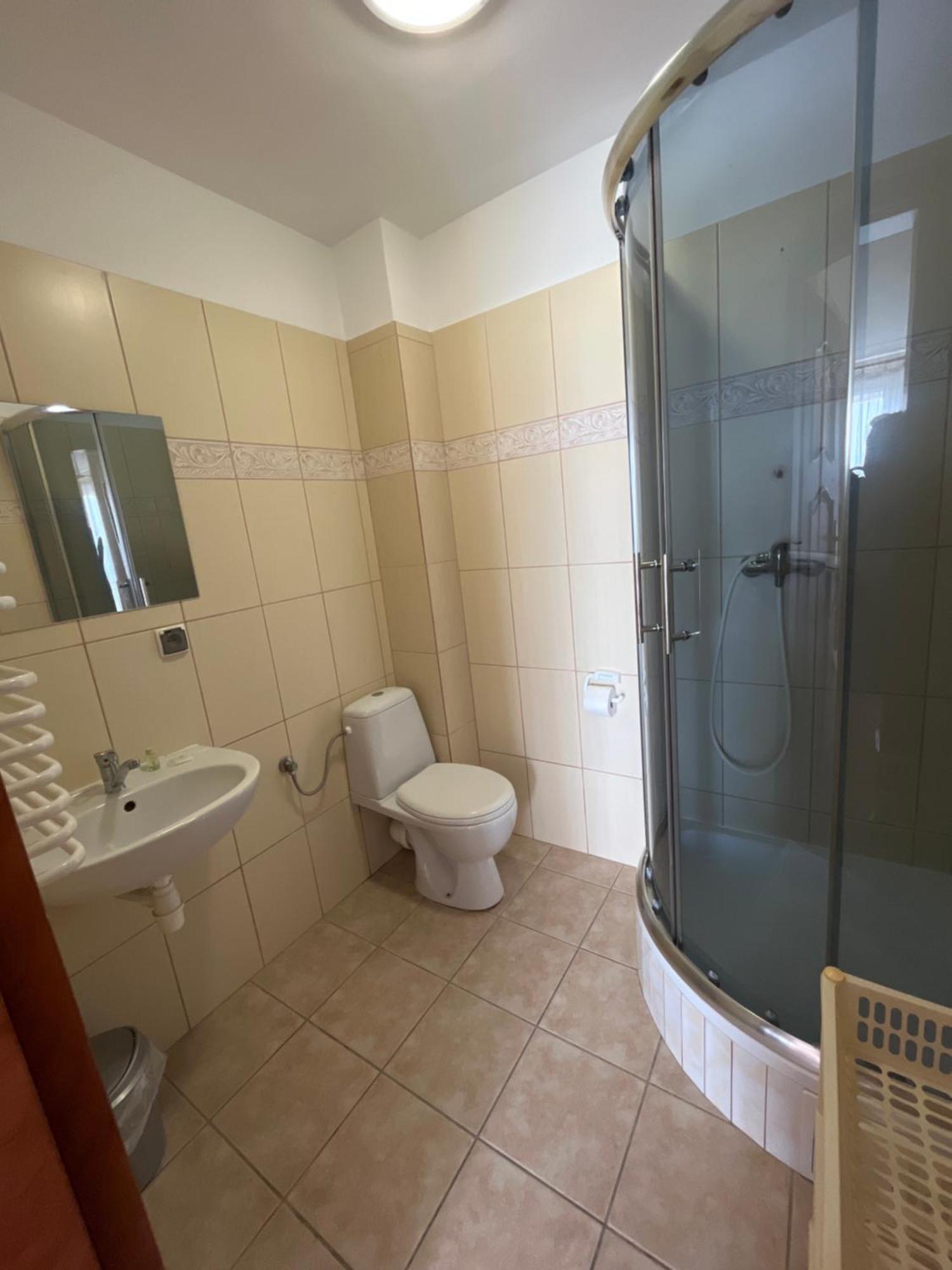 Dom Muszelka Hotell Krynica Morska Exteriör bild